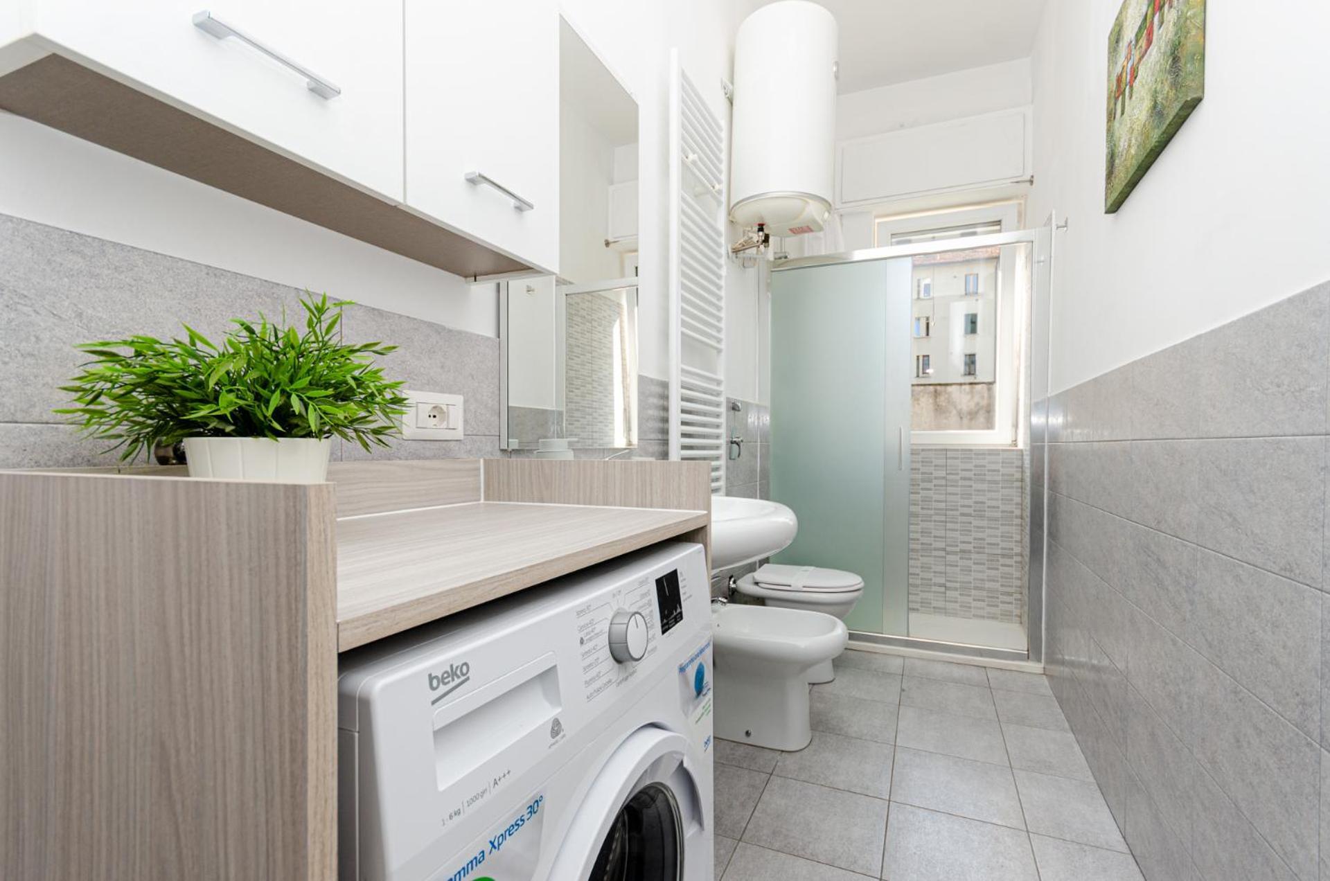 Vivimihome - Crespi House A 3 Minuti Dalla Metro Milan Bagian luar foto